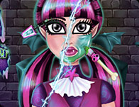 Draculaura Total Makeover