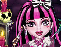 What are some popular Monster High games for girls?