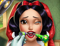 Snow White Real Dentist